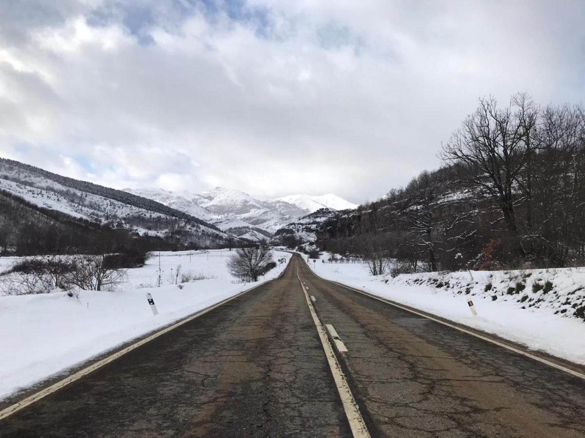 Hostal Restaurante Ventasierra Valdoré Kültér fotó
