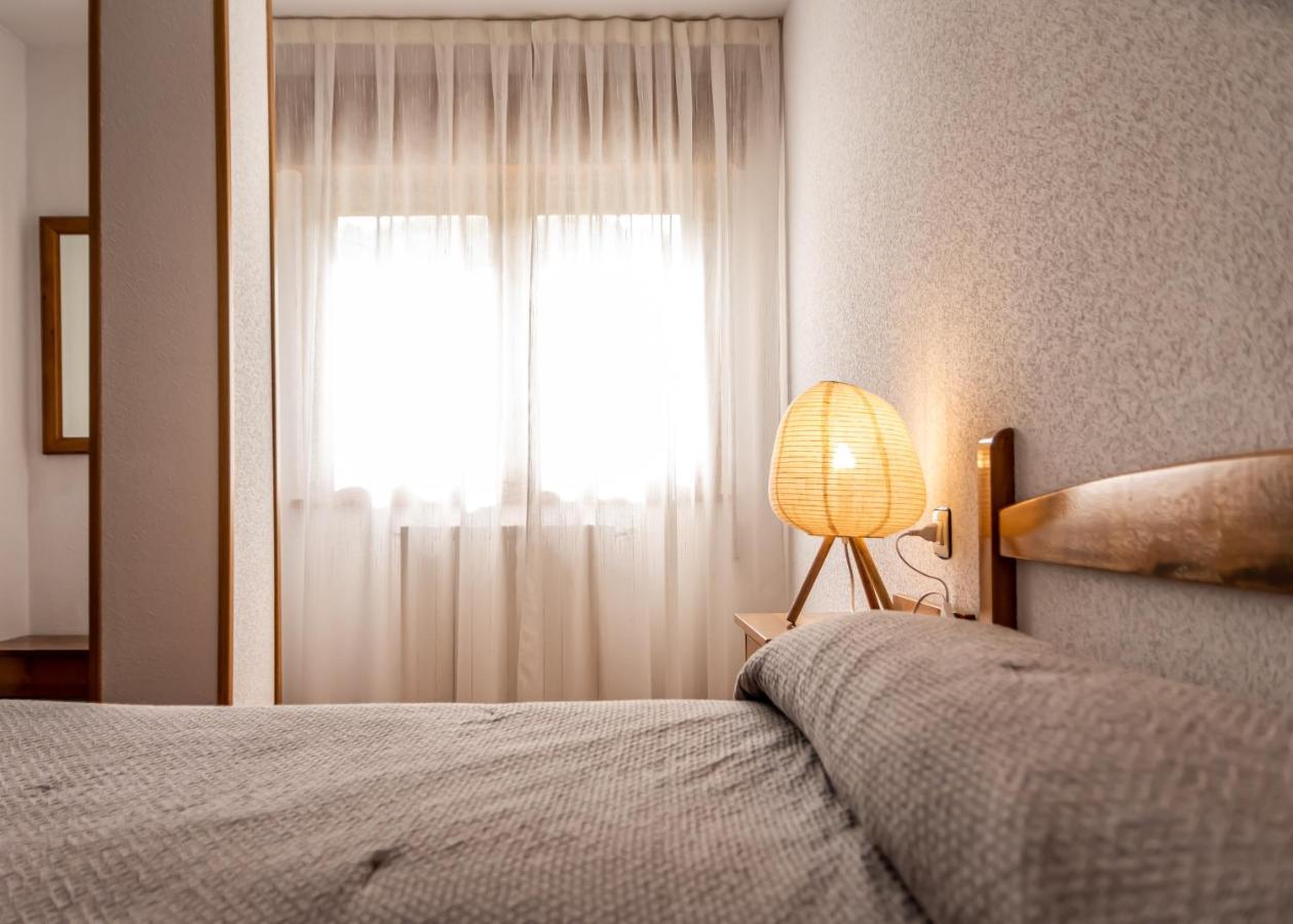 Hostal Restaurante Ventasierra Valdoré Kültér fotó