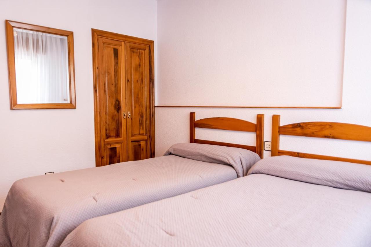 Hostal Restaurante Ventasierra Valdoré Kültér fotó