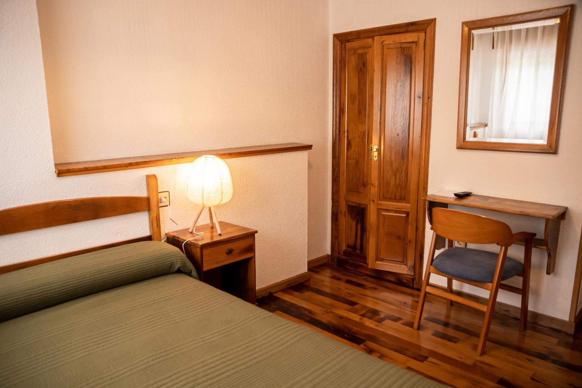 Hostal Restaurante Ventasierra Valdoré Szoba fotó