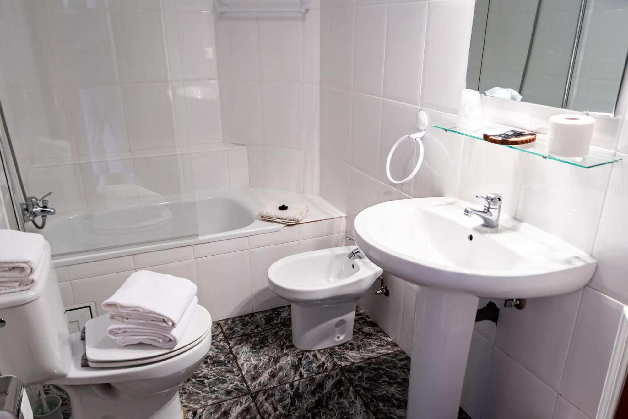 Hostal Restaurante Ventasierra Valdoré Kültér fotó