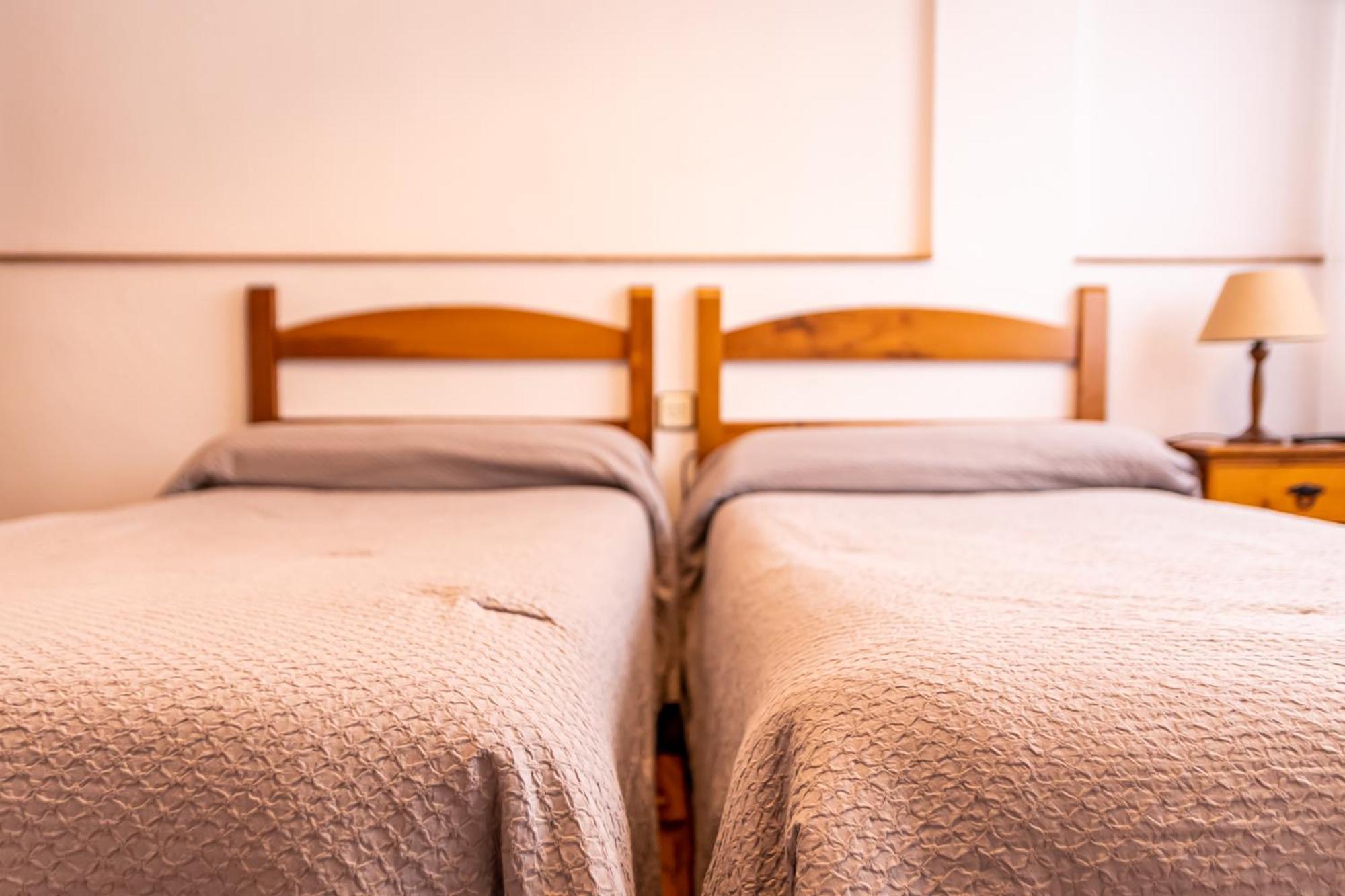 Hostal Restaurante Ventasierra Valdoré Kültér fotó